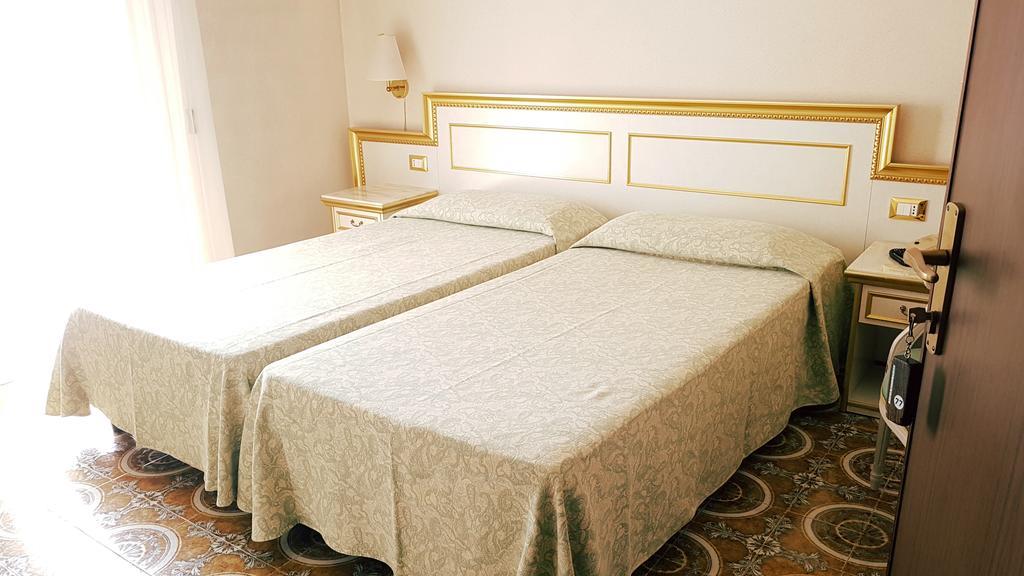 Hotel Terme Villa Piave 阿巴诺泰尔梅 外观 照片